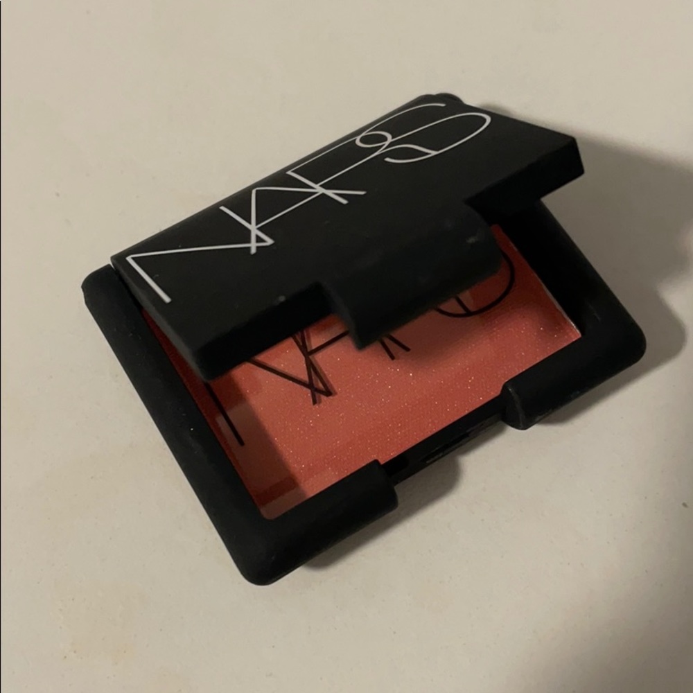 NWOT NARS mini blush in TORRID